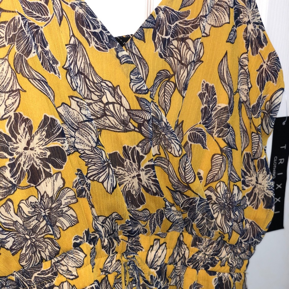 Romper - Picture 3 of 5